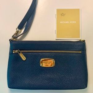 Micheal Kors Navy Blue Leather Wristlet/Clutch